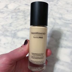 NEW Bare Minerals Foundation